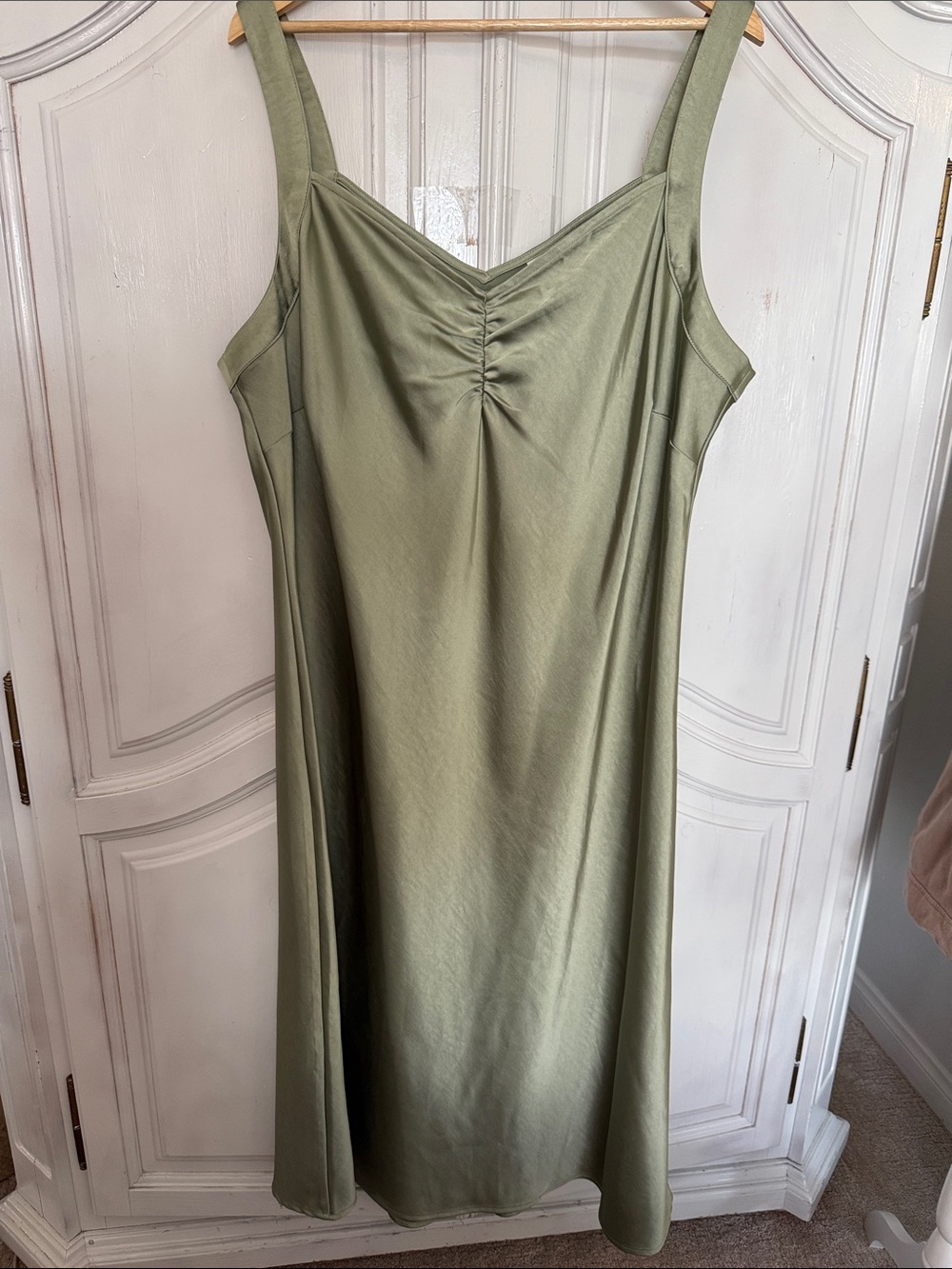 Ava & Viv Sage Green Satin Strappy Midi Dress Size 2X Wedding Guest Homecoming